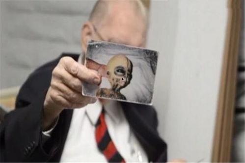 退役老人爆料外星人视频,神秘现象引全球关注