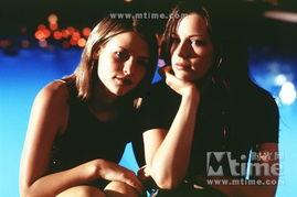 铁狱魔难在线观看,在线观看，揭秘残酷魔狱求生之旅